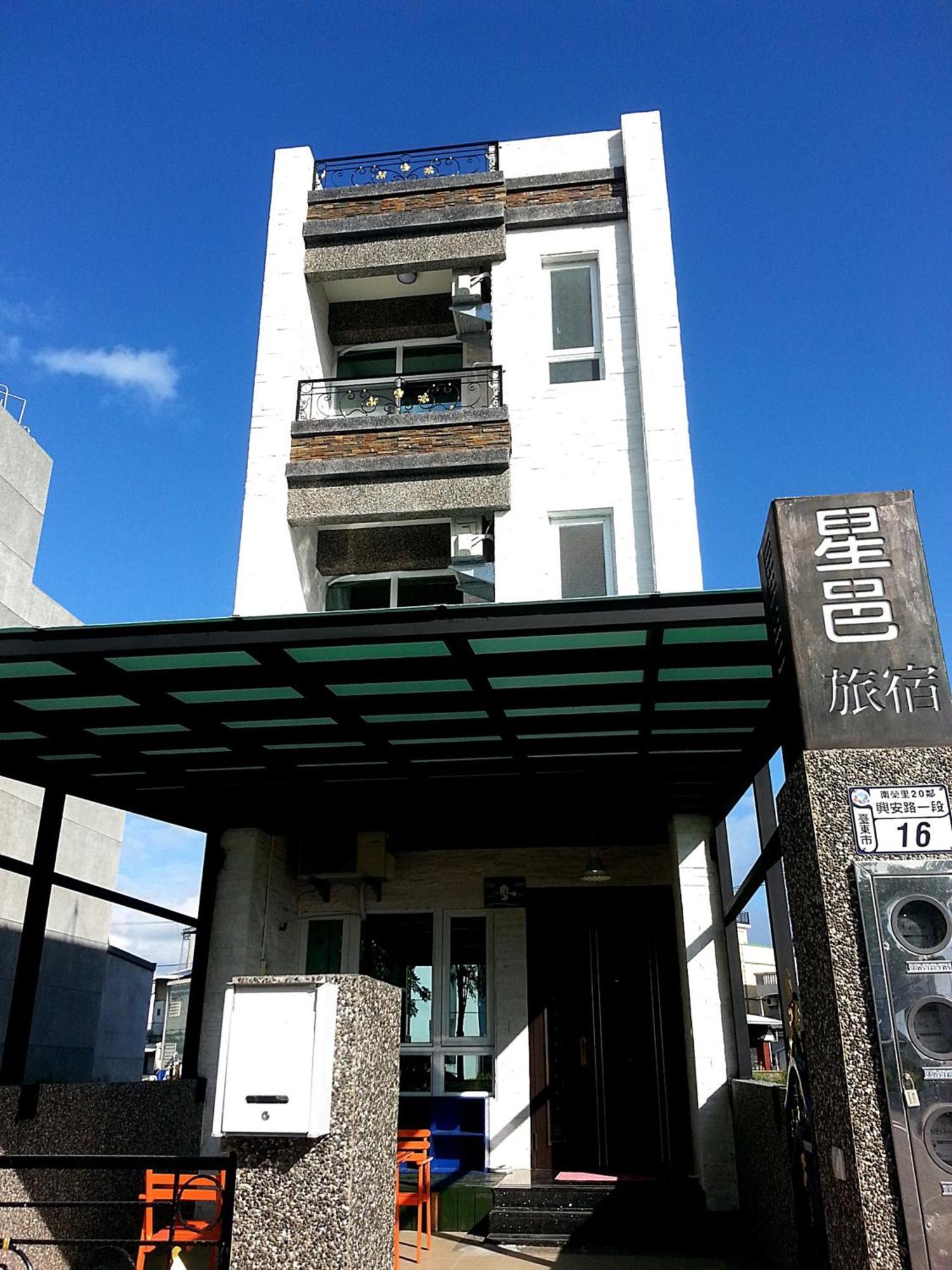 I Star Bed And Breakfast T'ai-tung エクステリア 写真